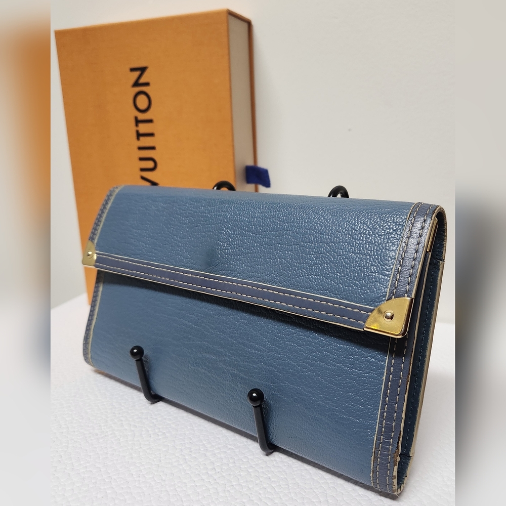 LOUIS VUITTON Mahina Leather Trifold Long Wallet  Denim Blue w/box TH0043